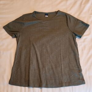 Old Navy Olive Short Sleeve Tee